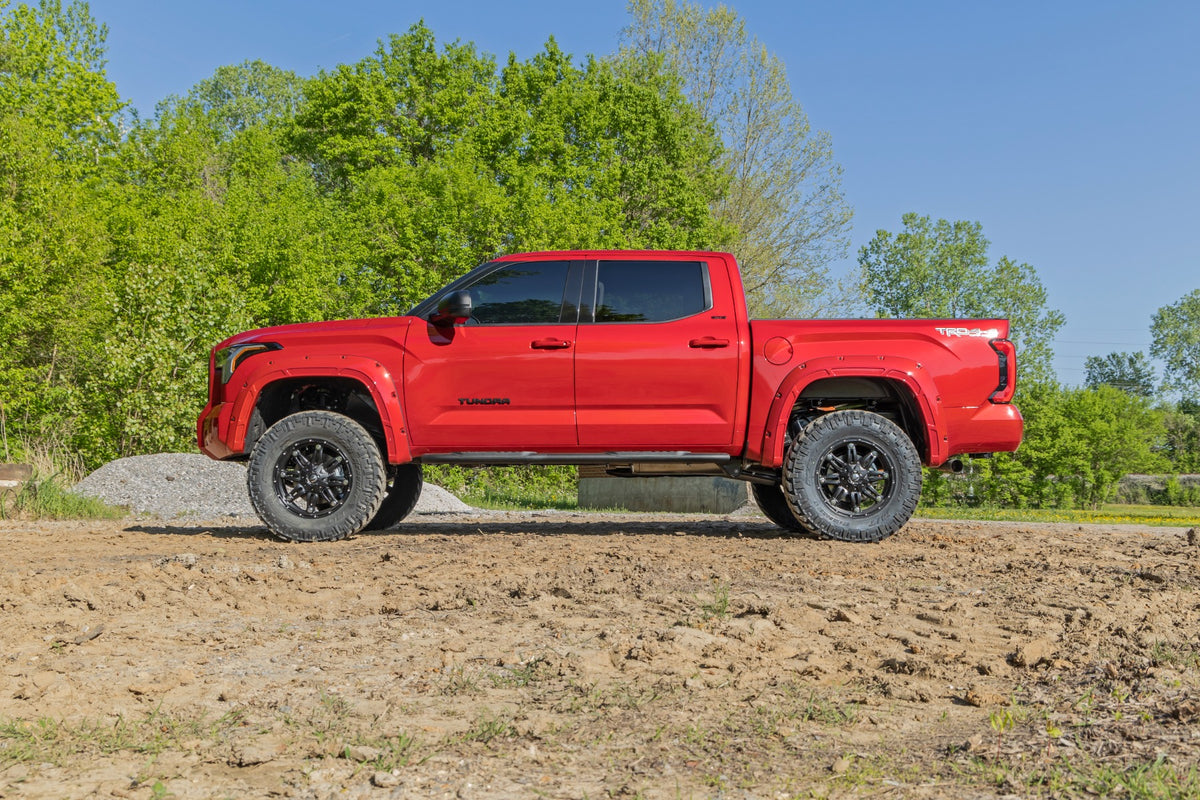 Rough Country 6 Inch Lift Kit | Toyota Tundra 4WD (2022-2026)