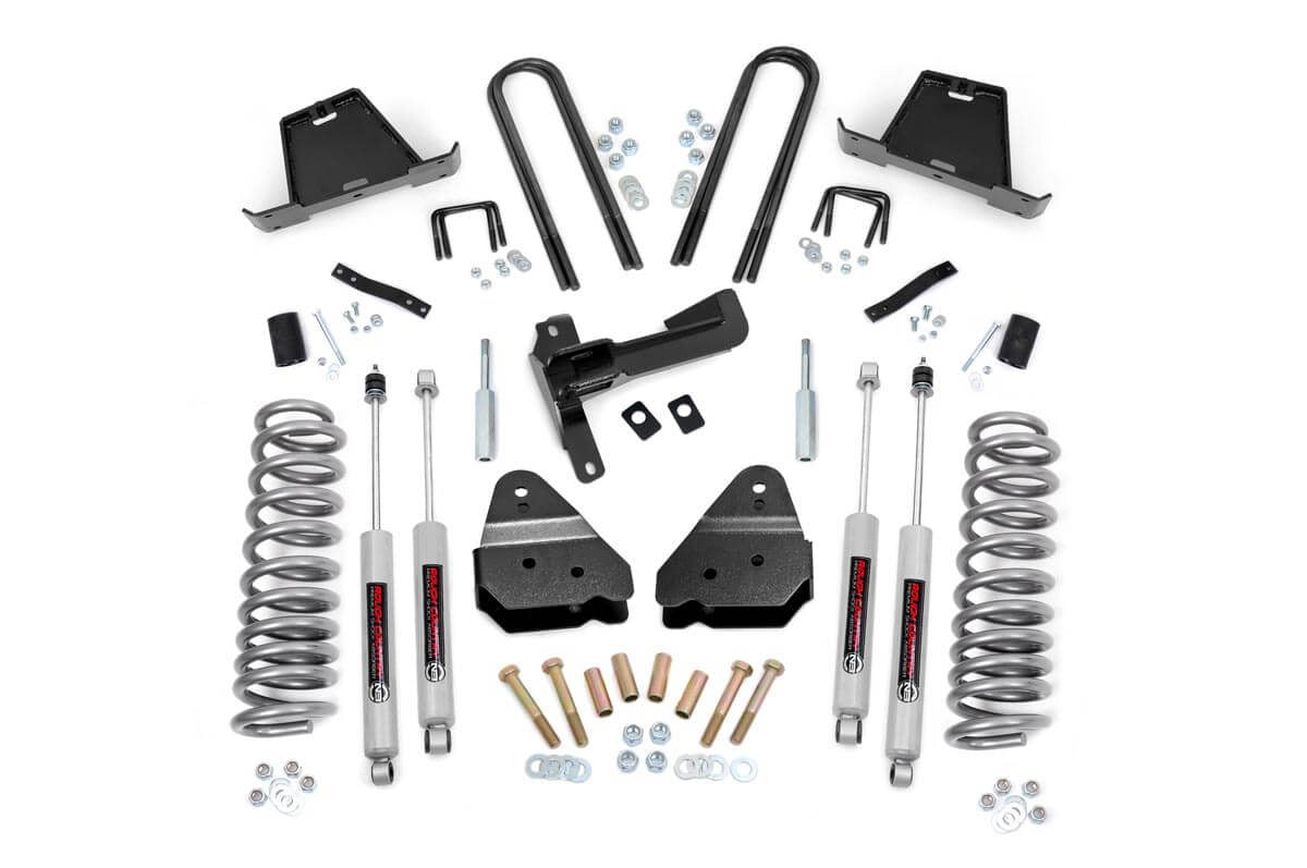 Rough Country 4.5 Inch Lift Kit | Ford F-250/F-350 Super Duty 4WD (2005-2007)