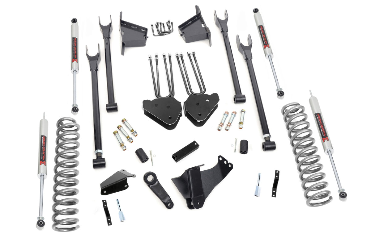Rough Country 8 Inch Lift Kit | Ford F-250/F-350 Super Duty 4WD (05-07)
