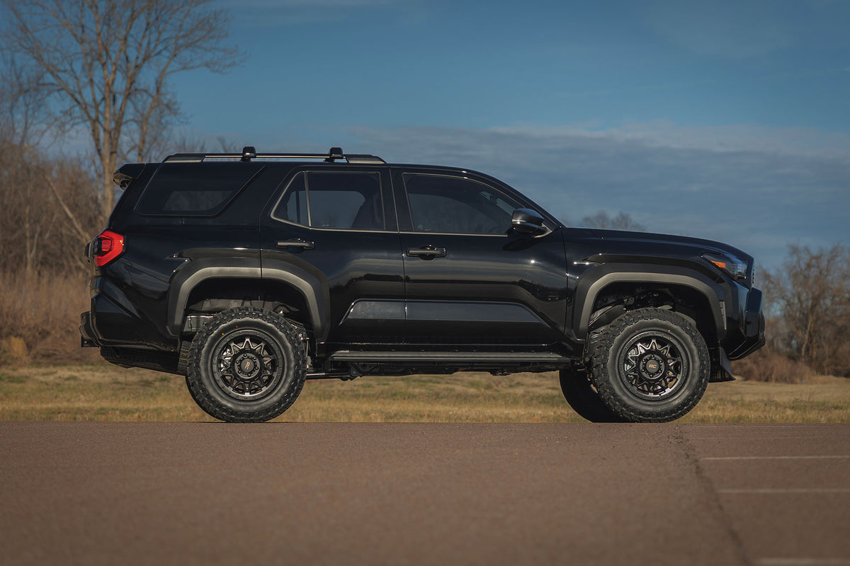 Rough Country 3.5 Inch Lift Kit | Toyota 4Runner 4WD (2025-2026)