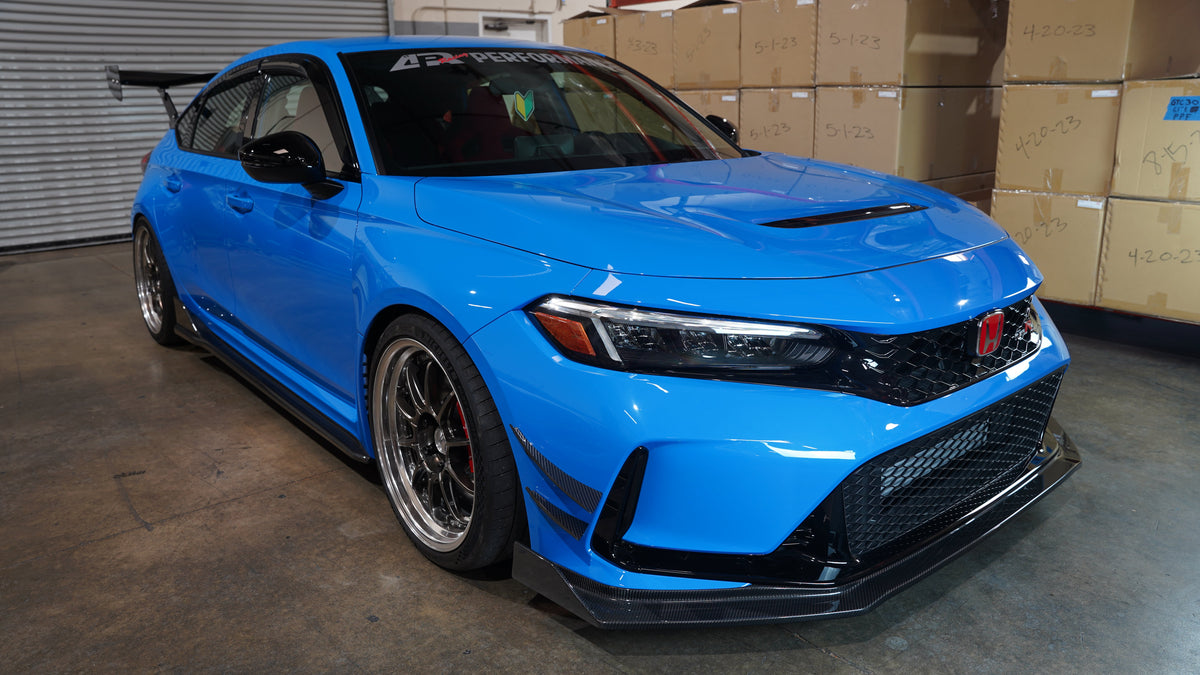 GTC-300 67" Carbon Fiber Adjustable Wing - Honda FL5 Civic Type R 2023 - Current