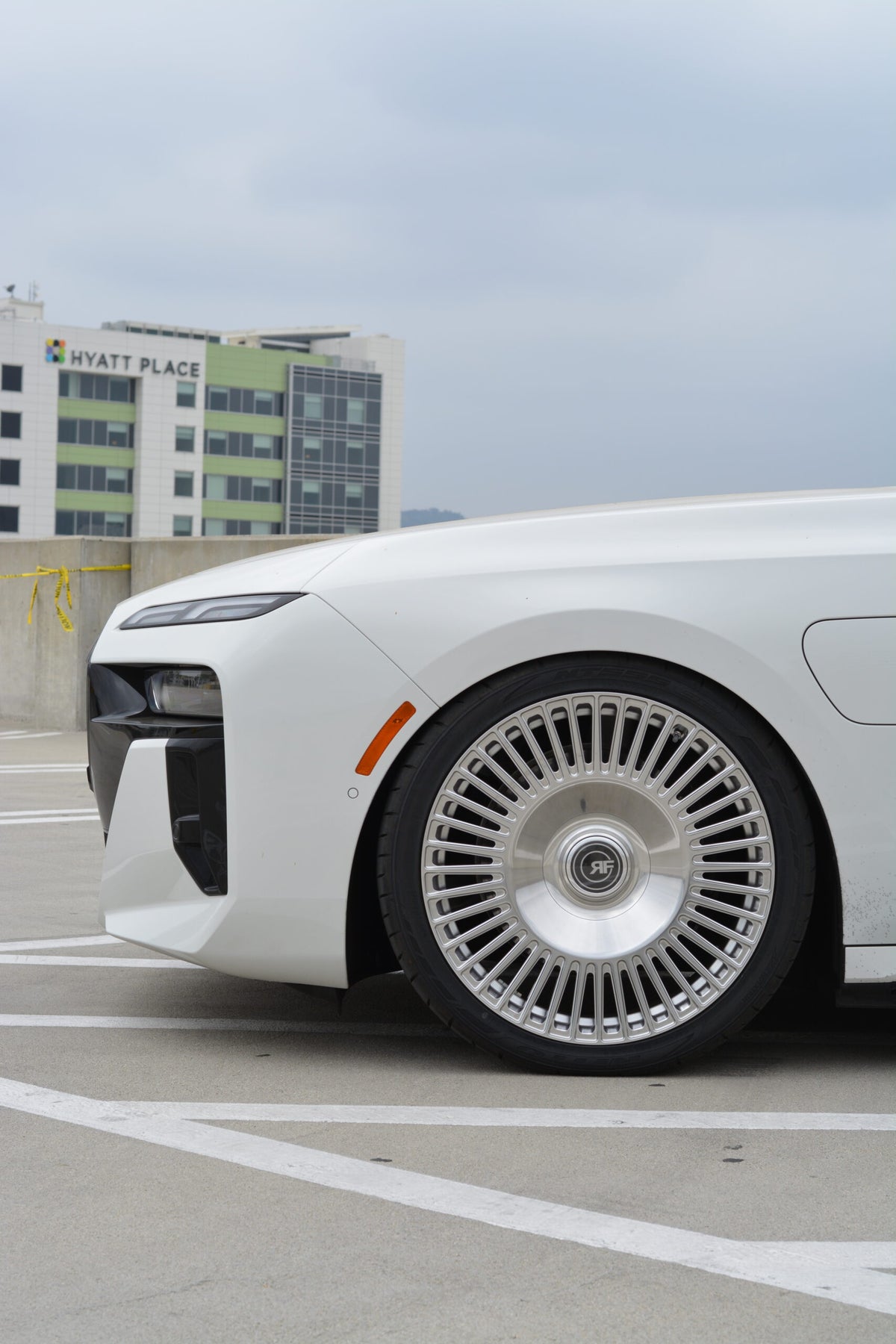RoadForce Luxury RFF-6 Luxury Forged Wheel — photo 9