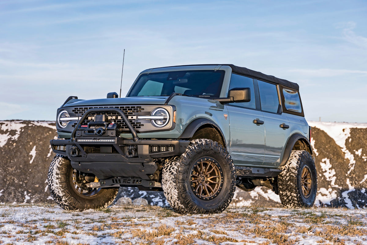Rough Country 5 Inch Lift Kit | Badlands (Non Sasquatch) 2.3L | Ford Bronco 4WD (2021-2025)