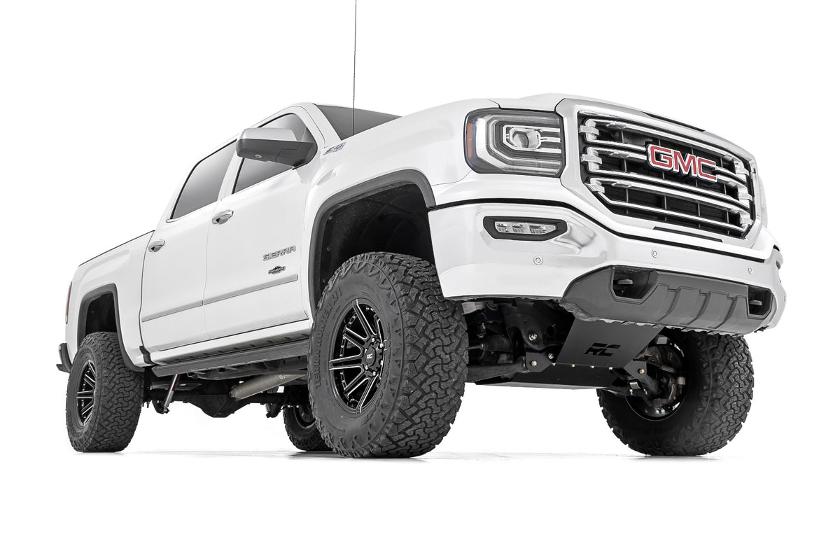 Rough Country 7 Inch Stamped Steel LCA Lift Kit | Forged UCA | Bracket | Chevy/GMC 1500 (16-18)