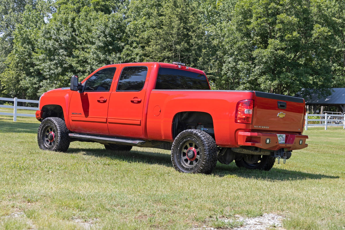 Rough Country 3.5 Inch Lift Kit | Chevy/GMC 2500HD/3500HD (11-19)