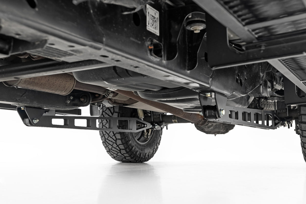 Rough Country Traction Bar Kit | 3-6 Inch Lift | Ford F-150 4WD (2021-2026)