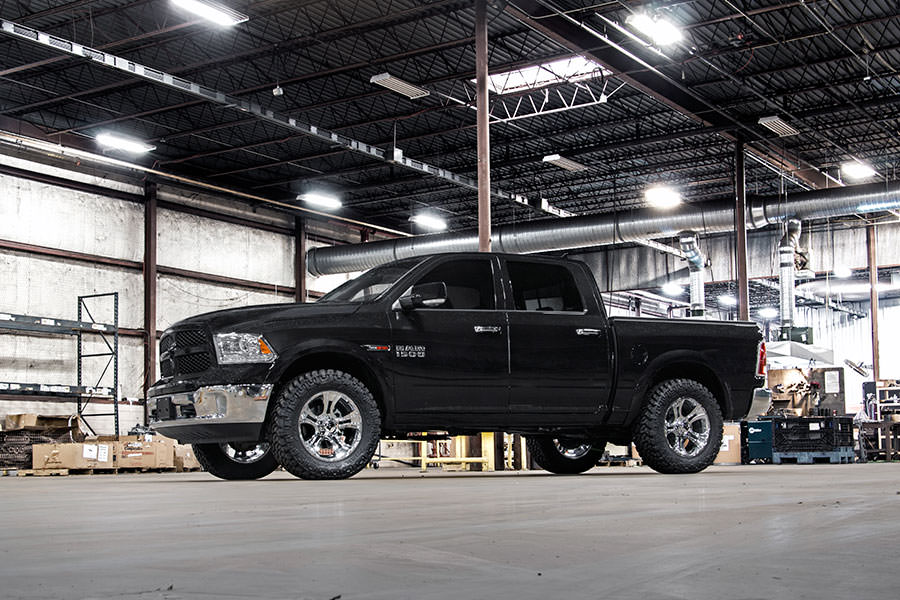 Rough Country 2.5 Inch Leveling Kit | Ram 1500 4WD (2012-2018 & Classic)