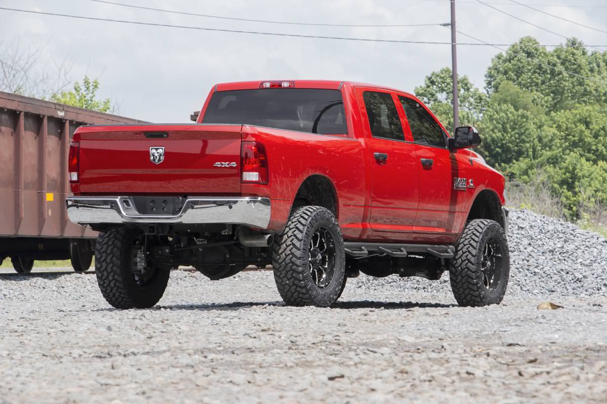 Rough Country 5 Inch Lift Kit | Ram 2500 4WD (2014-2018)