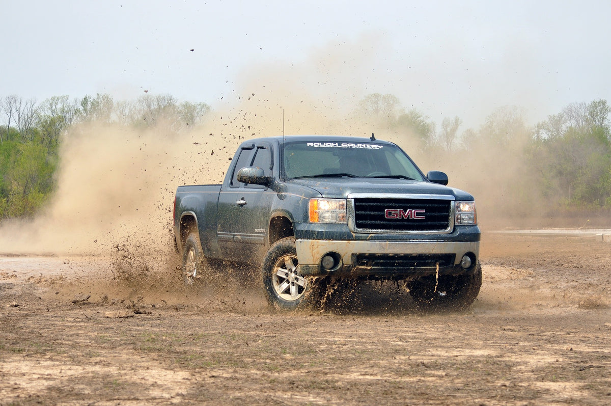 Rough Country 3 Inch Lift Kit | Lift Knuckle | Chevy/GMC 1500 2WD (07-13)