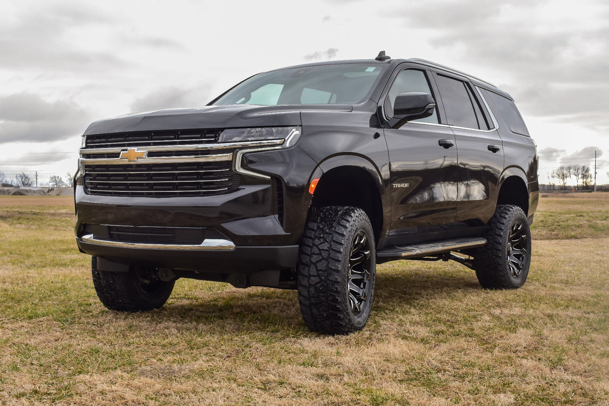 Rough Country 6 Inch Lift Kit | Chevy/GMC Tahoe/Yukon 4WD (2021-2026)