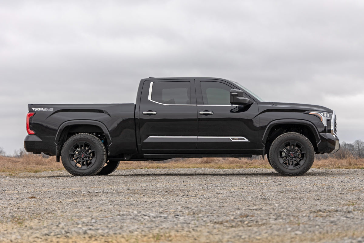Rough Country 1.75 Inch Leveling Kit w/ Rear Spacer | Toyota Tundra 2WD/4WD (2022-2026)