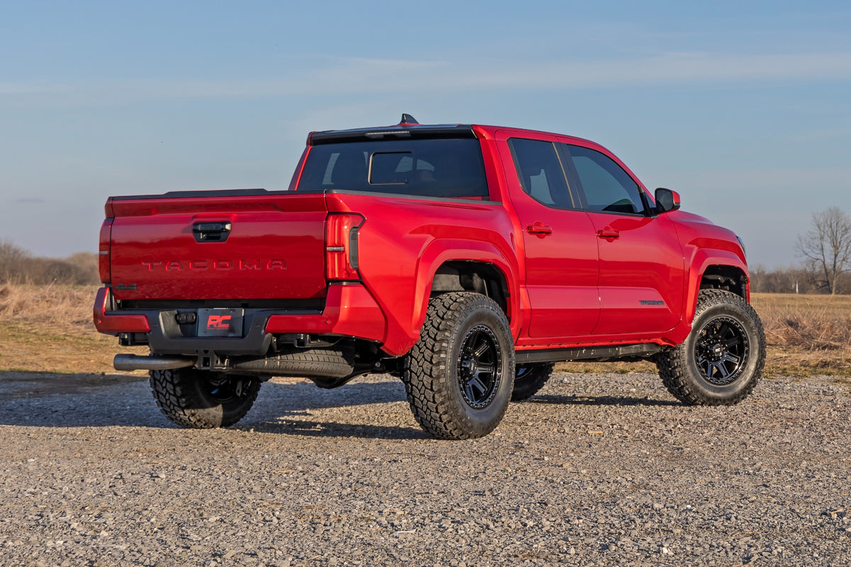 Rough Country M1R Reservoir Leveling Struts | Adjustable Height | Front | Toyota Tacoma (24-26)