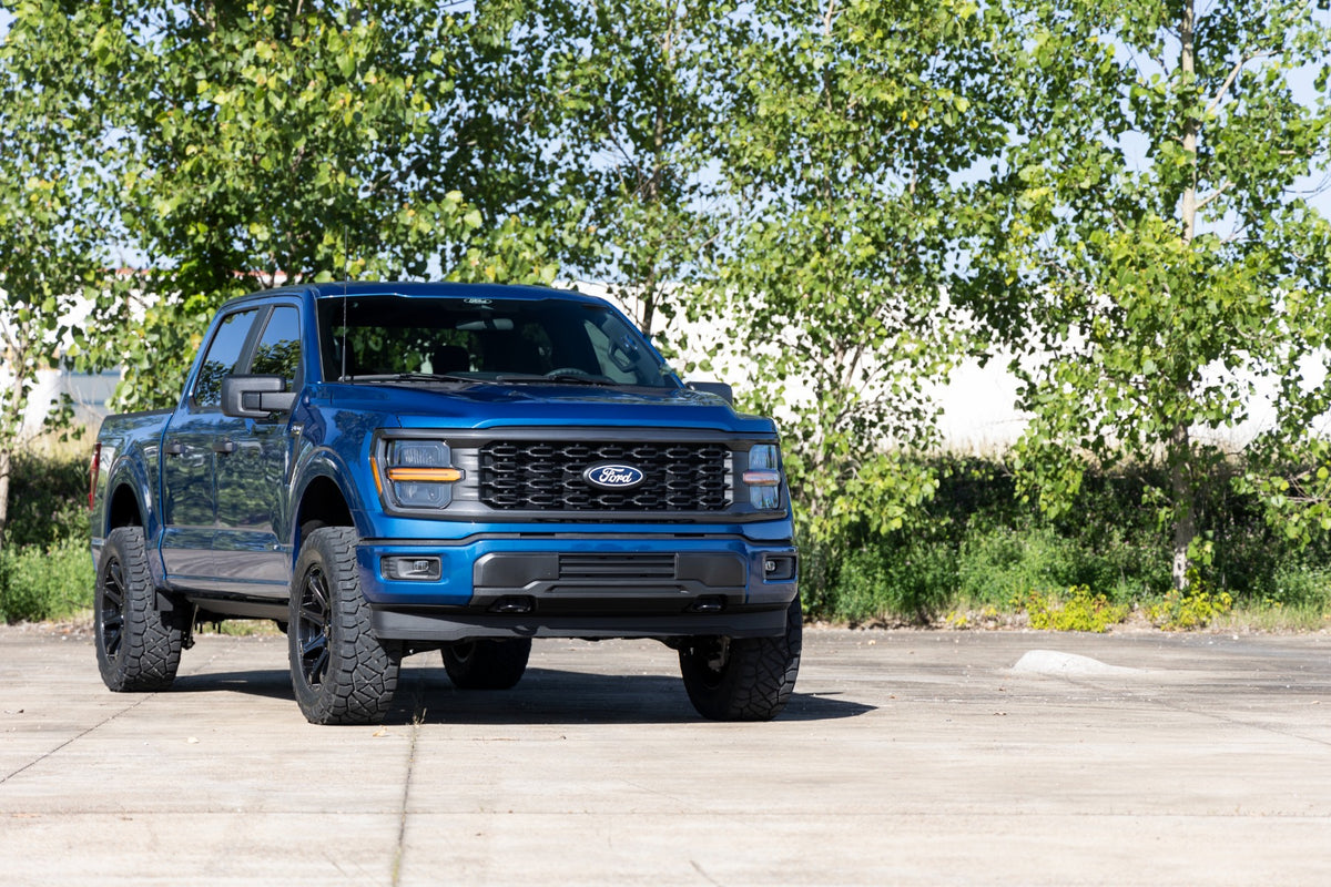 Rough Country 3 Inch Lift Kit | Forged UCA | Ford F-150 2WD (2021-2026)