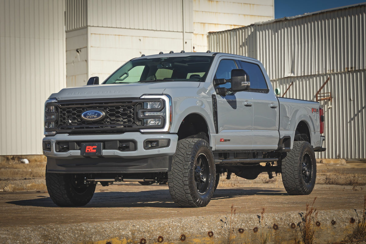 Rough Country 6 Inch Coilover Conversion Lift Kit | Ford F-250/F-350 Super Duty (2023-2026)