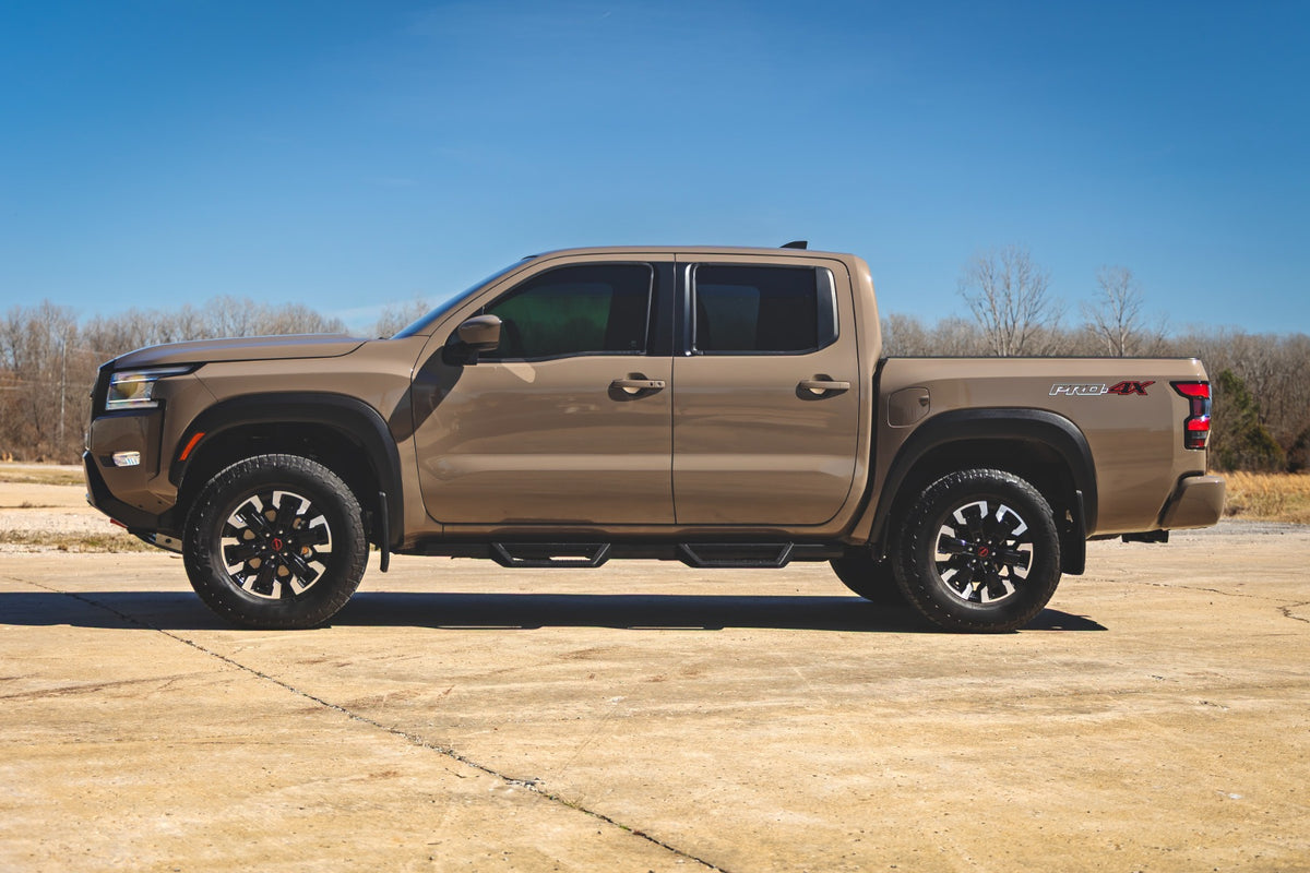 Rough Country 1.5 Inch Leveling Kit | PRO-4X | Nissan Frontier 4WD (2022-2026)