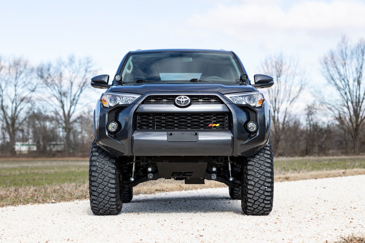 Rough Country 6 Inch Lift Kit | N3 | Toyota 4Runner 2WD/4WD (2015-2020)