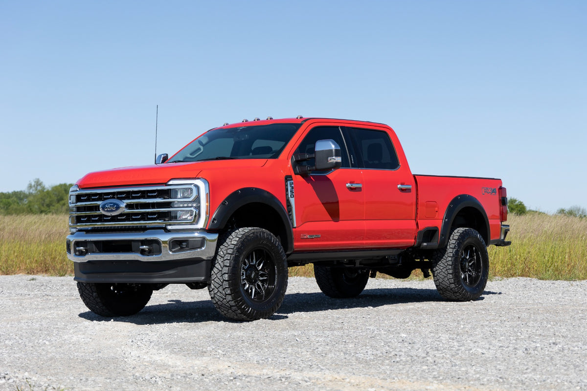 Rough Country 3 Inch Lift Kit | Ford F-250 Super Duty 4WD (23-26)