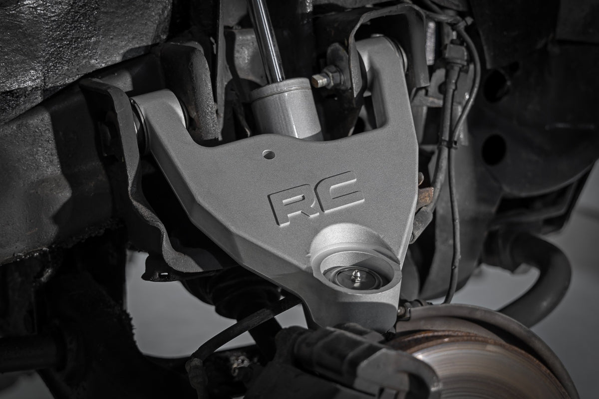 Rough Country Forged Upper Control Arms | 2.5" of Lift | Chevy/GMC S10 Blazer/S10 Truck/S15 Jimmy 4WD