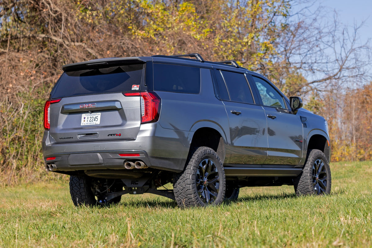 Rough Country 6 Inch Lift Kit | Magnetic Ride Control | GMC Yukon XL 1500 4WD (2021-2026)