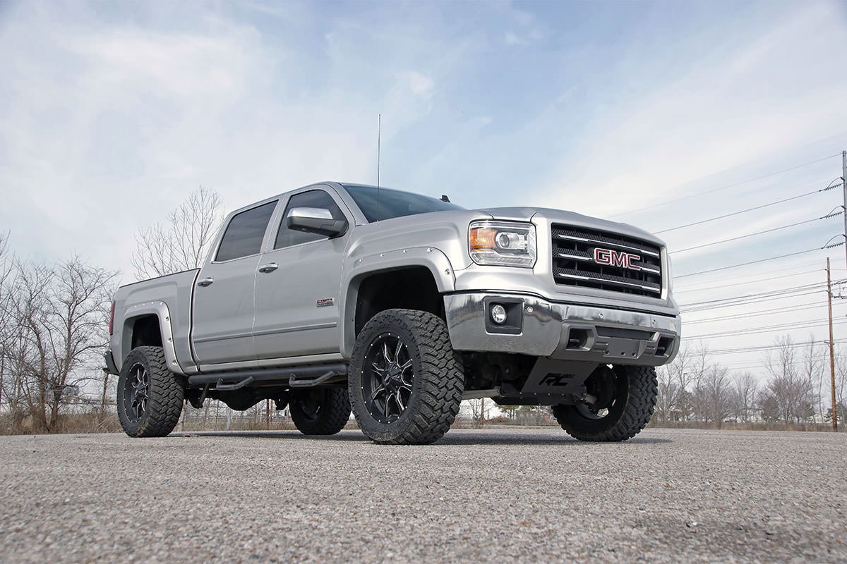 Rough Country 5 Inch Lift Kit | Chevy/GMC 1500 (14-18)