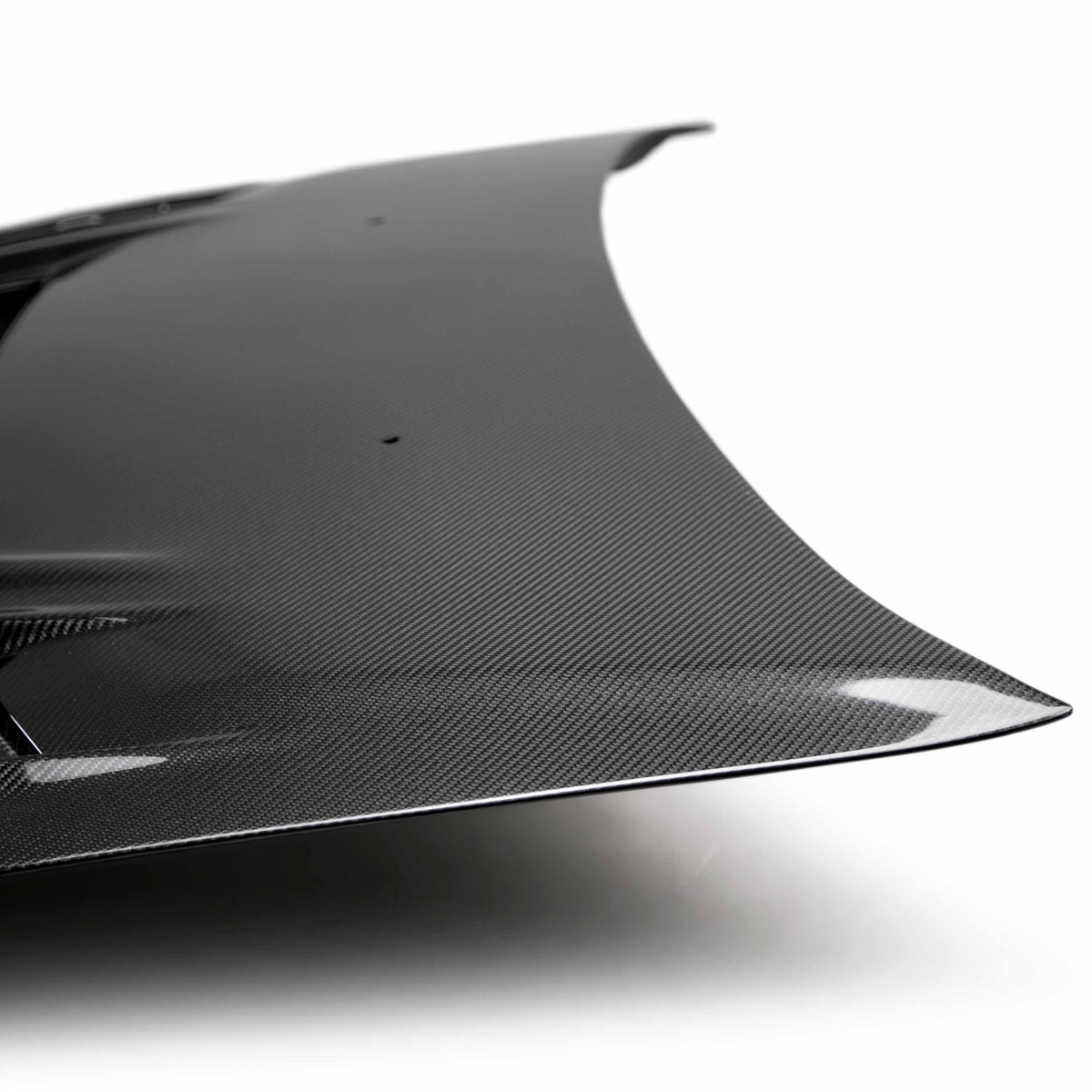 Seibon CW-Style Carbon Fiber Hood for 2003-2006 Mitsubishi Lancer EVO