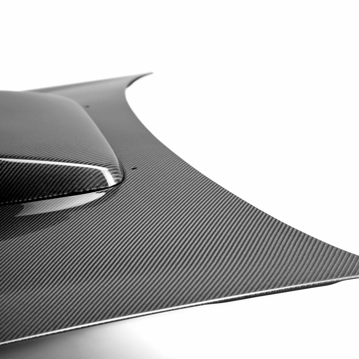 Seibon OEM-Style Carbon Fiber Hood for 2006-2007 Subaru Impreza/WRX / STi