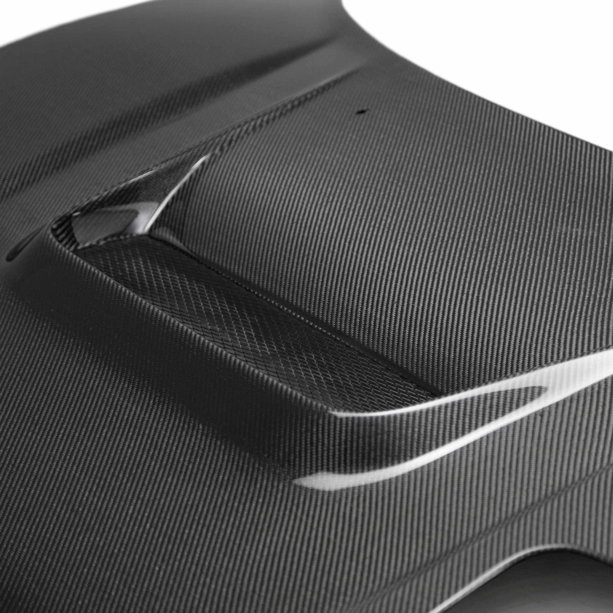 Seibon VSII-Style Carbon Fiber hood for 1991-2001 Acura NSX