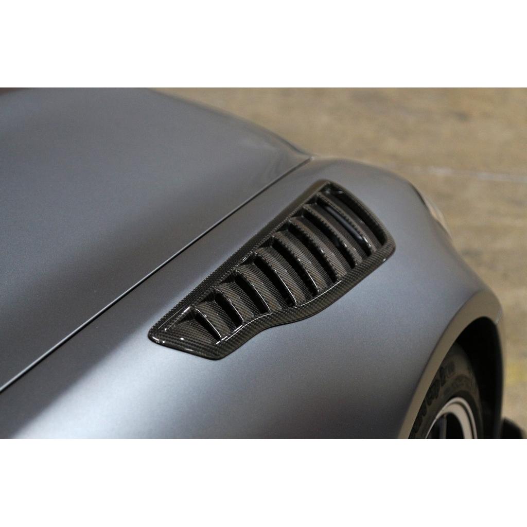 Carbon Fiber Fender Vents-2020 Mercedes Benz AMG GTR Pro