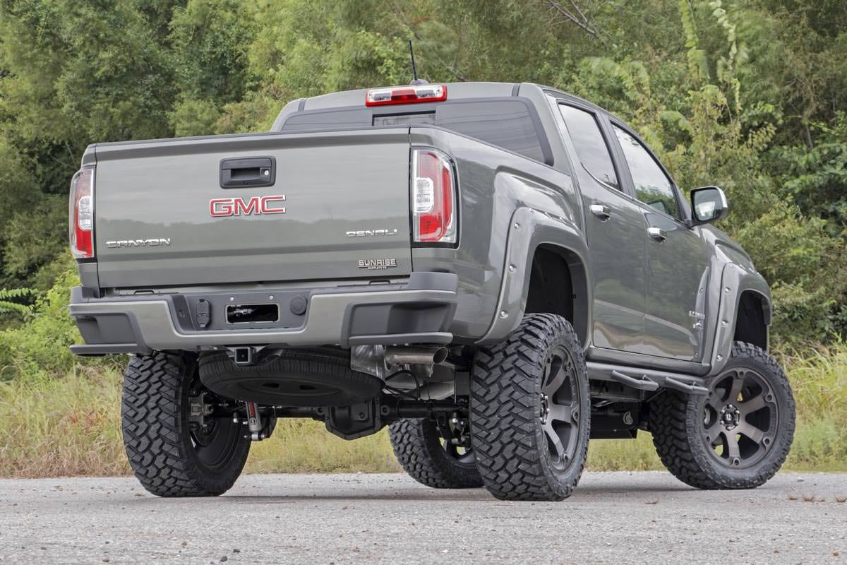 Rough Country 4 Inch Lift Kit | N3 Struts | Chevy/GMC Canyon/Colorado 2WD/4WD (2015-2022)