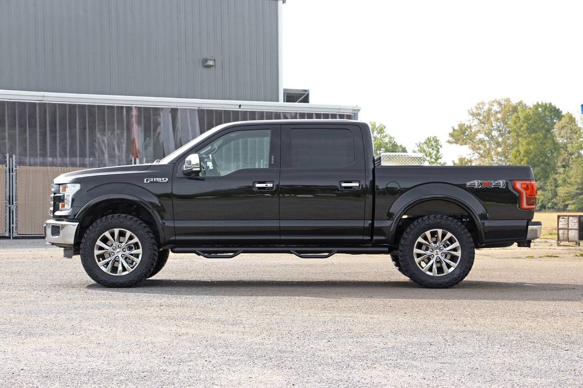 Rough Country 2 Inch Leveling Kit | Ford F-150 (09-26)/Raptor (17-18)