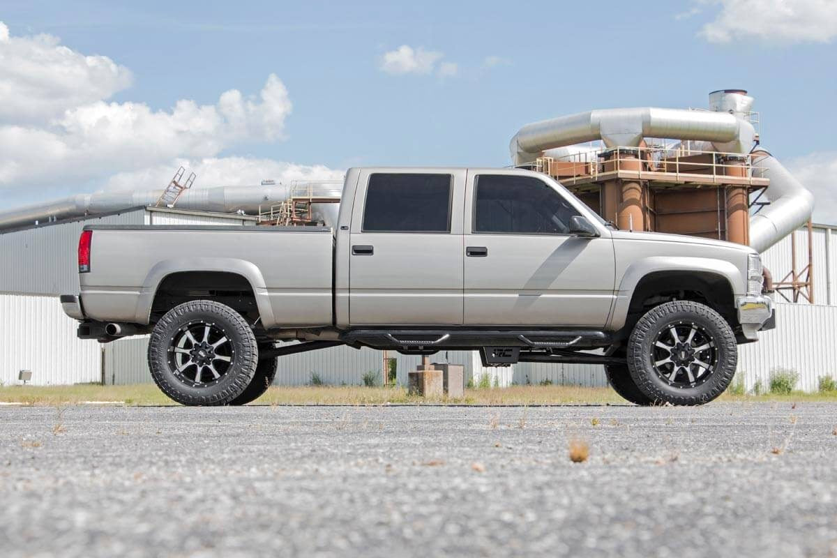 Rough Country 6 Inch Lift Kit | Chevy 3/4-Ton Suburban/K2500 Truck/K3500 Truck (88-00)