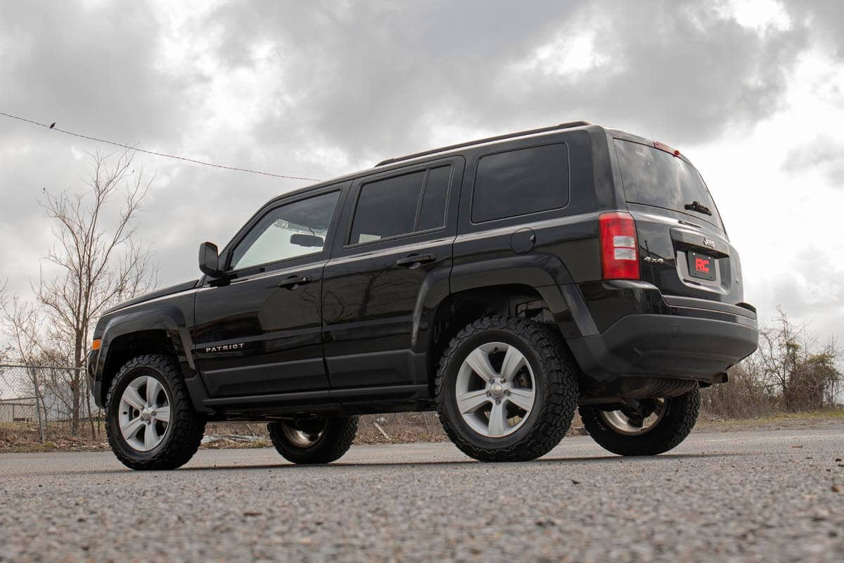 Rough Country 2 Inch Lift Kit | Jeep Compass (07-16)/Patriot (10-17) 4WD