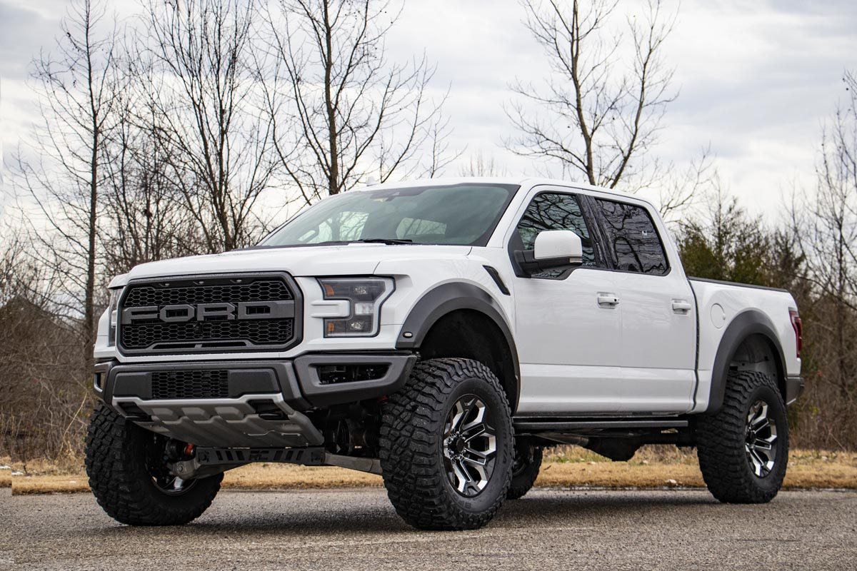 Rough Country 4.5 Inch Lift Kit | Ford Raptor 4WD (2019-2020)