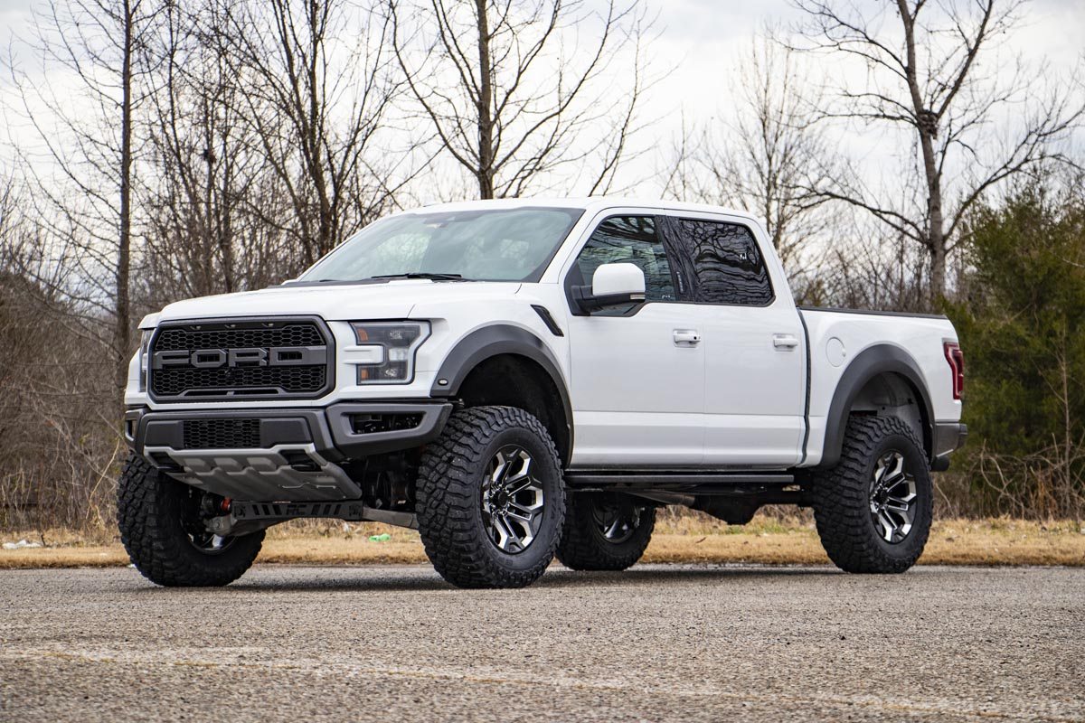 Rough Country 4.5 Inch Lift Kit | Ford Raptor 4WD (2019-2020)