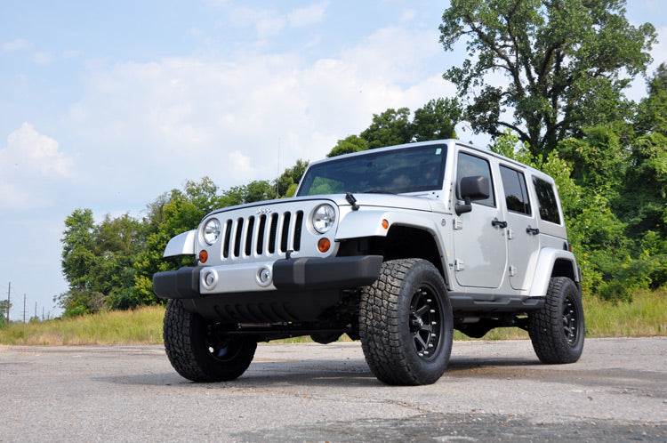 Rough Country 3.25 Inch Lift Kit | Jeep Wrangler Unlimited 2WD/4WD (2007-2018)