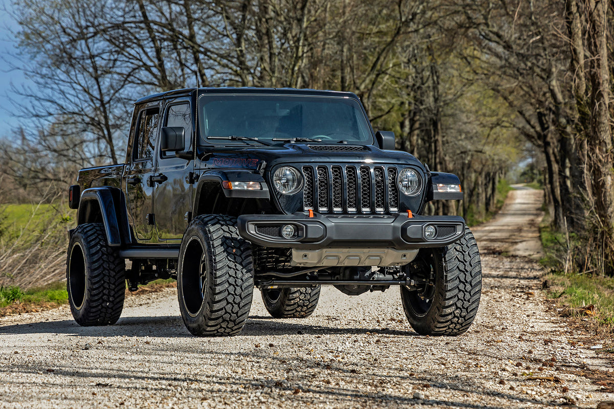 Rough Country 3.5 Inch Lift Kit | No Shocks | Jeep Gladiator JT Mojave 4WD (2020-2023)