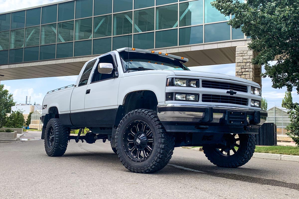 Rough Country 6 Inch Lift Kit | Chevy/GMC K1500 Truck/SUV 4WD (1988-1999)