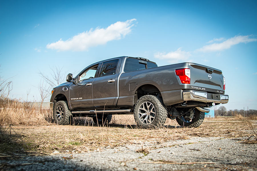Rough Country 2 Inch Lift Kit | Nissan Titan XD 2WD/4WD (2016-2024)