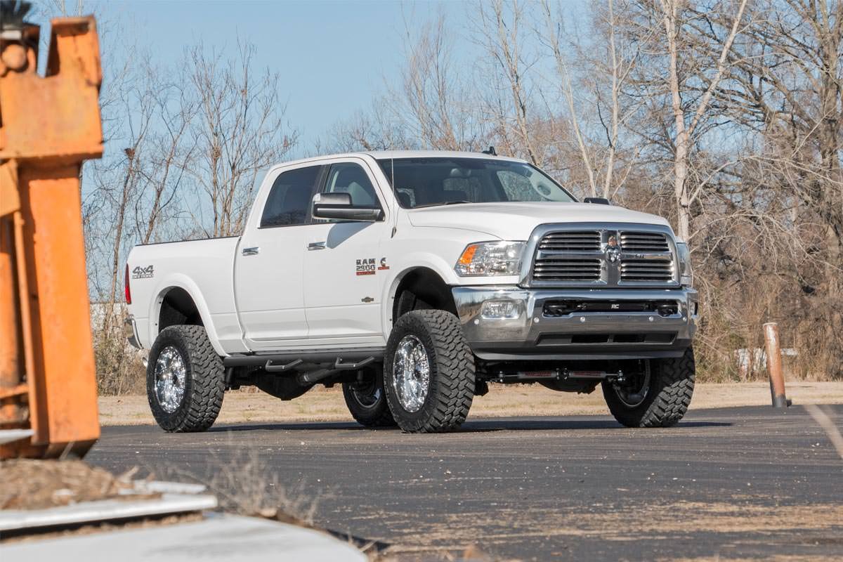 Rough Country 5 Inch Lift Kit | Ram 2500 4WD (2014-2018)