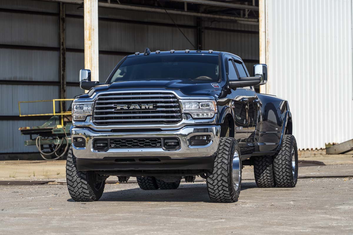 Rough Country 5 Inch Lift Kit | Ram 3500 4WD (2019-2024)
