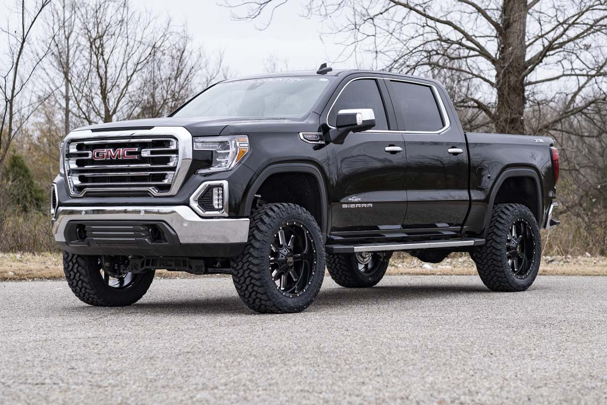 Rough Country 6 Inch Lift Kit | GMC Sierra 1500 2WD/4WD (2019-2024)