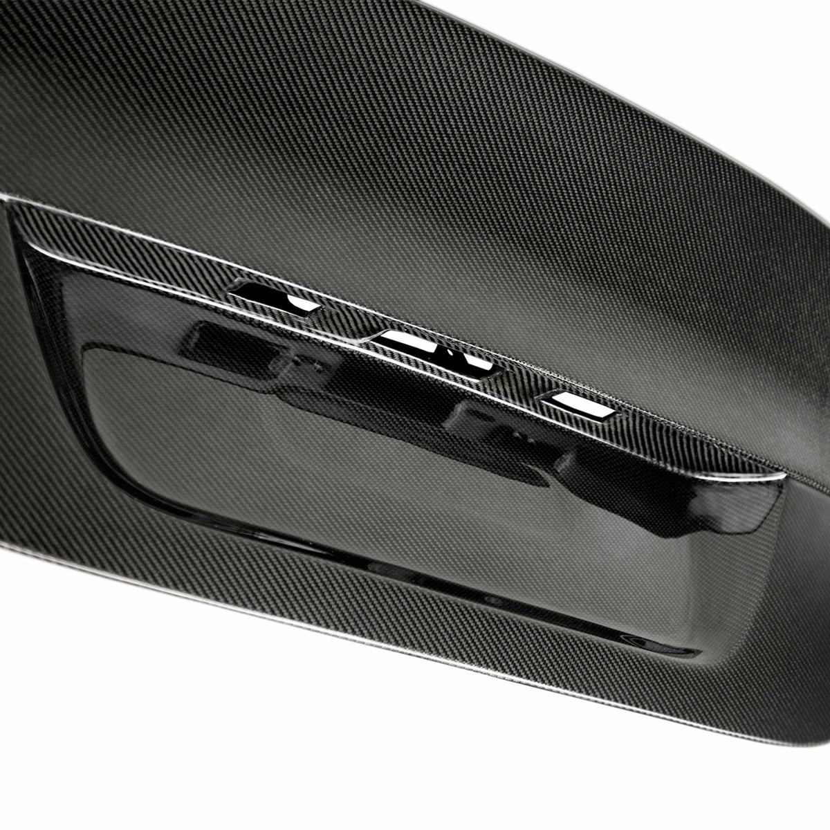 Seibon CSL-Style Carbon Fiber Trunk Lid for 2004-2010 BMW E60 (U.S. Plates)