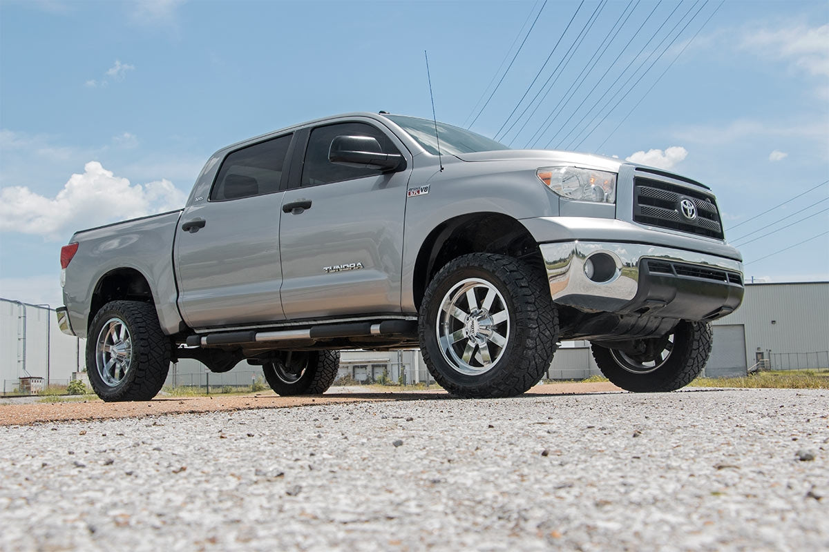 Rough Country 3.5 Inch Lift Kit | Toyota Tundra 2WD/4WD (2007-2021)