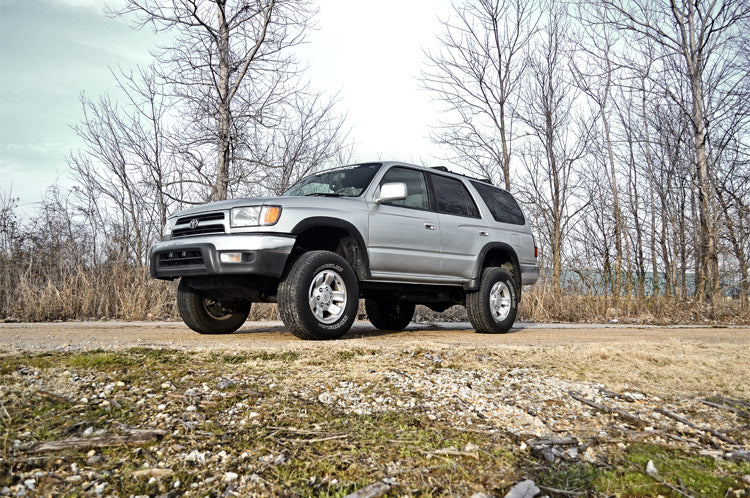 Rough Country 3 Inch Lift Kit | Toyota 4Runner 2WD/4WD (1996-2002)