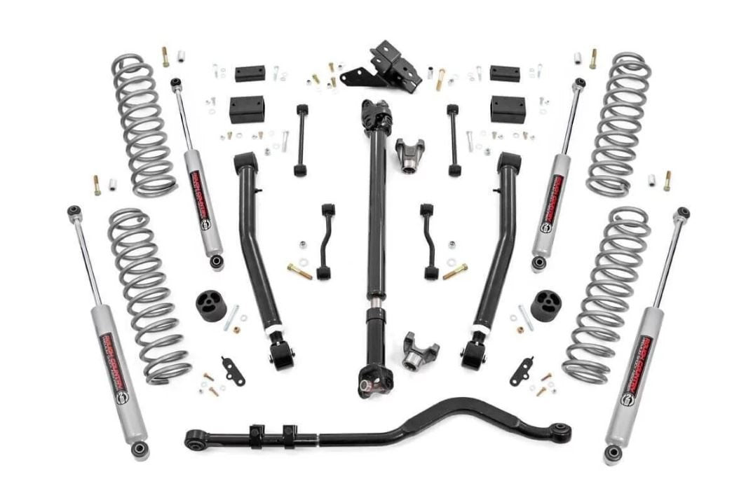 Rough Country 3.5 Inch Lift Kit | 4-Door | Jeep Wrangler Unlimited JL (18-23)
