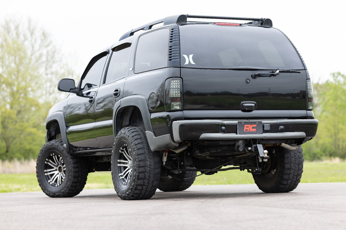 Rough Country 6 Inch Lift Kit | NTD | Chevy/GMC Tahoe/Yukon 2WD/4WD (2000-2006)