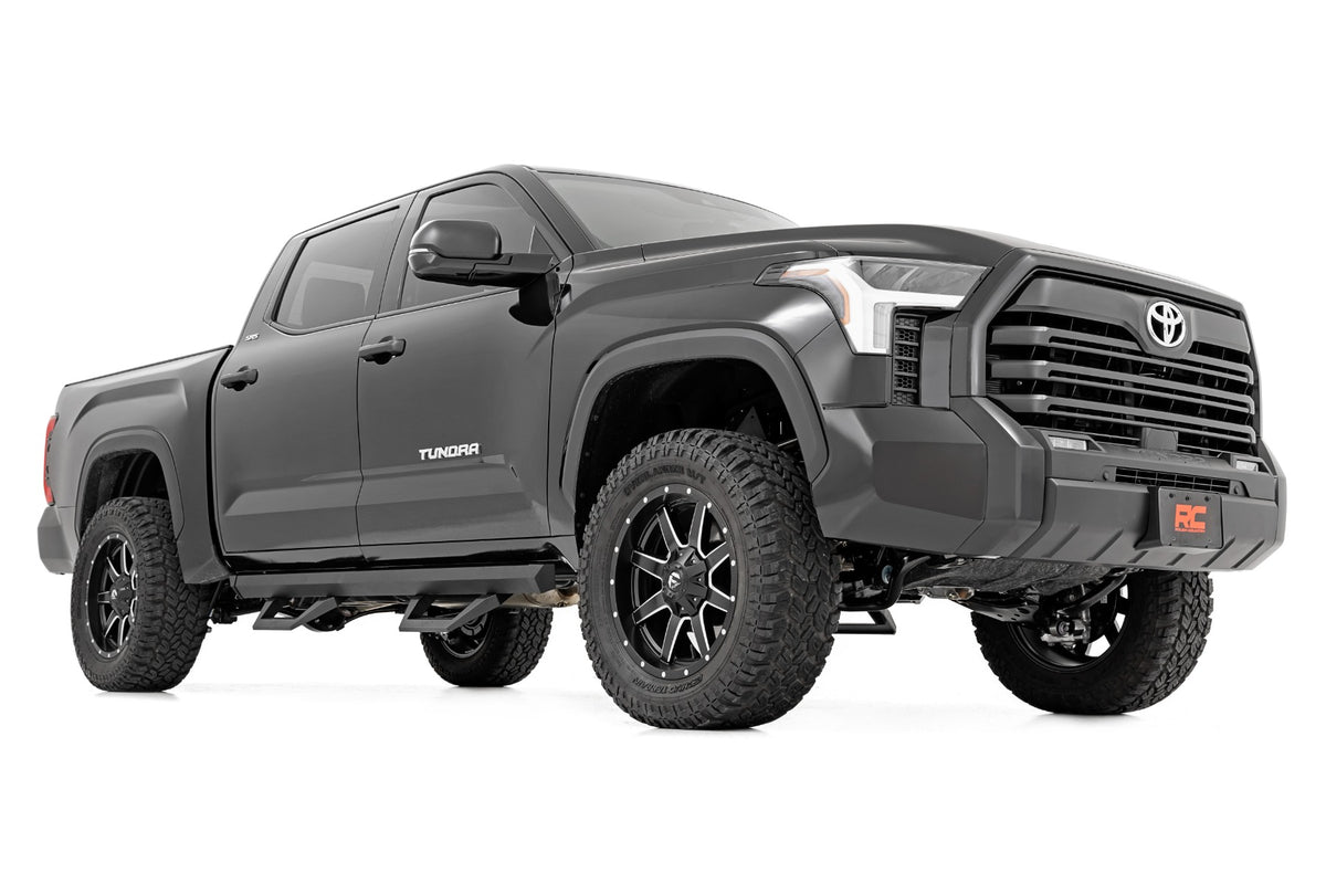 Rough Country 3.5 Inch Lift Kit | OE Air Ride | Toyota Tundra 4WD (2022-2026)