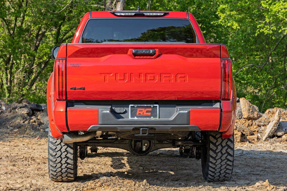 Rough Country 6 Inch Lift Kit | Toyota Tundra 4WD (2022-2026)