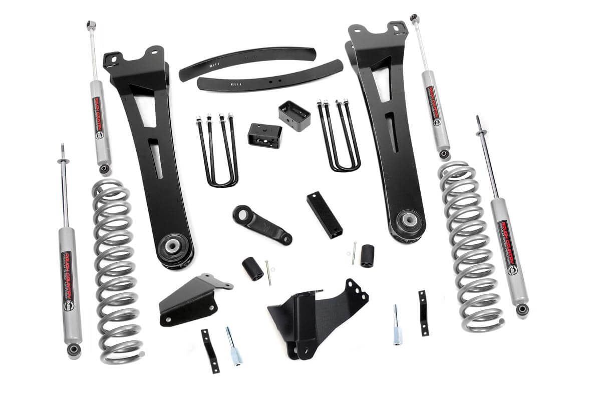 Rough Country 6 Inch Lift Kit | Ford F-250/F-350 Super Duty 4WD (05-07)
