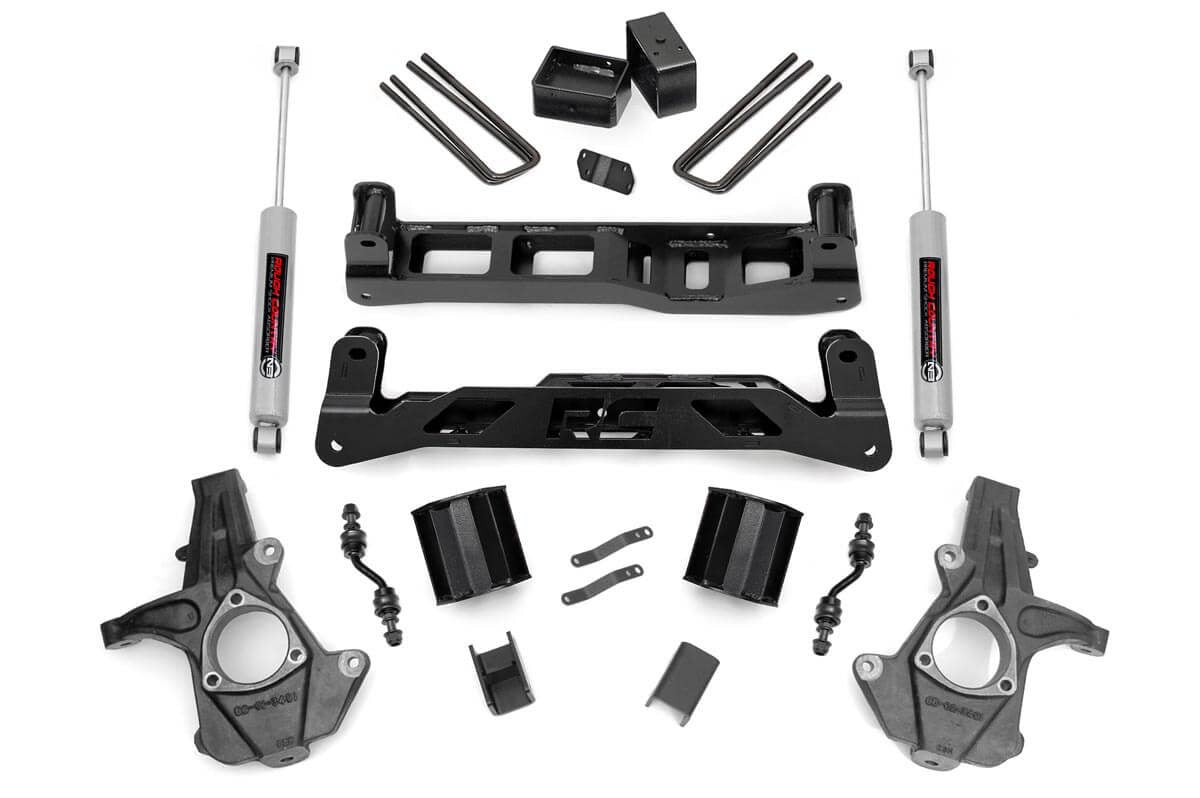 Rough Country 5 Inch Lift Kit | Chevy/GMC 1500 (14-18)